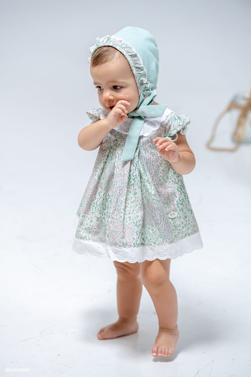 Vestido estampado con capota - José Varón