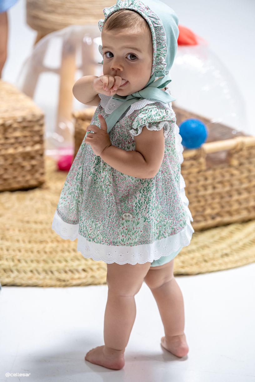 Vestido estampado con capota - José Varón