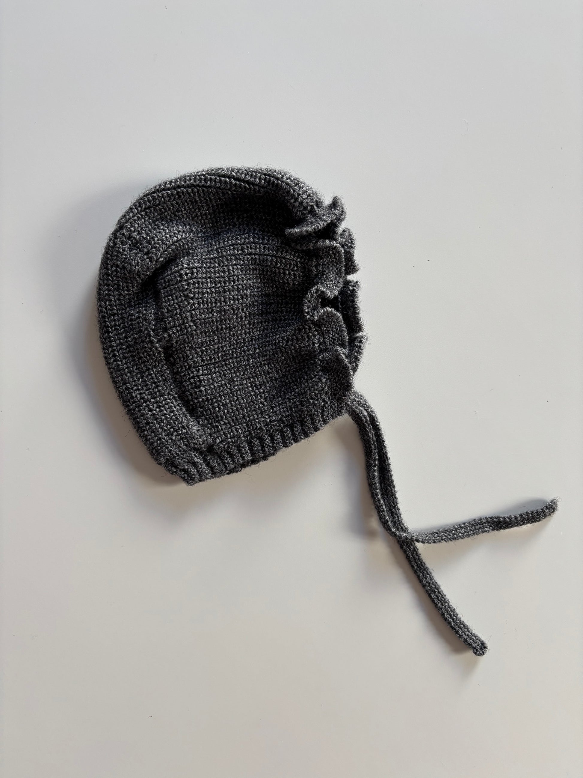 Capota lana gris oscuro