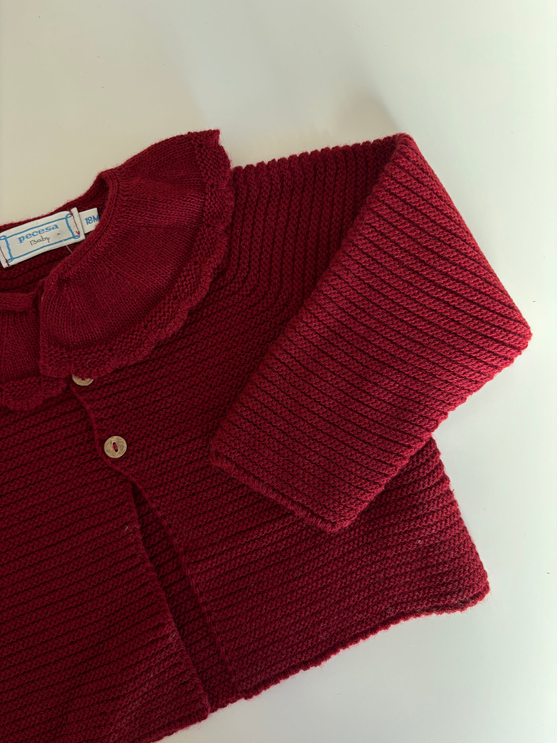 Rebeca lana Burdeos tres botones