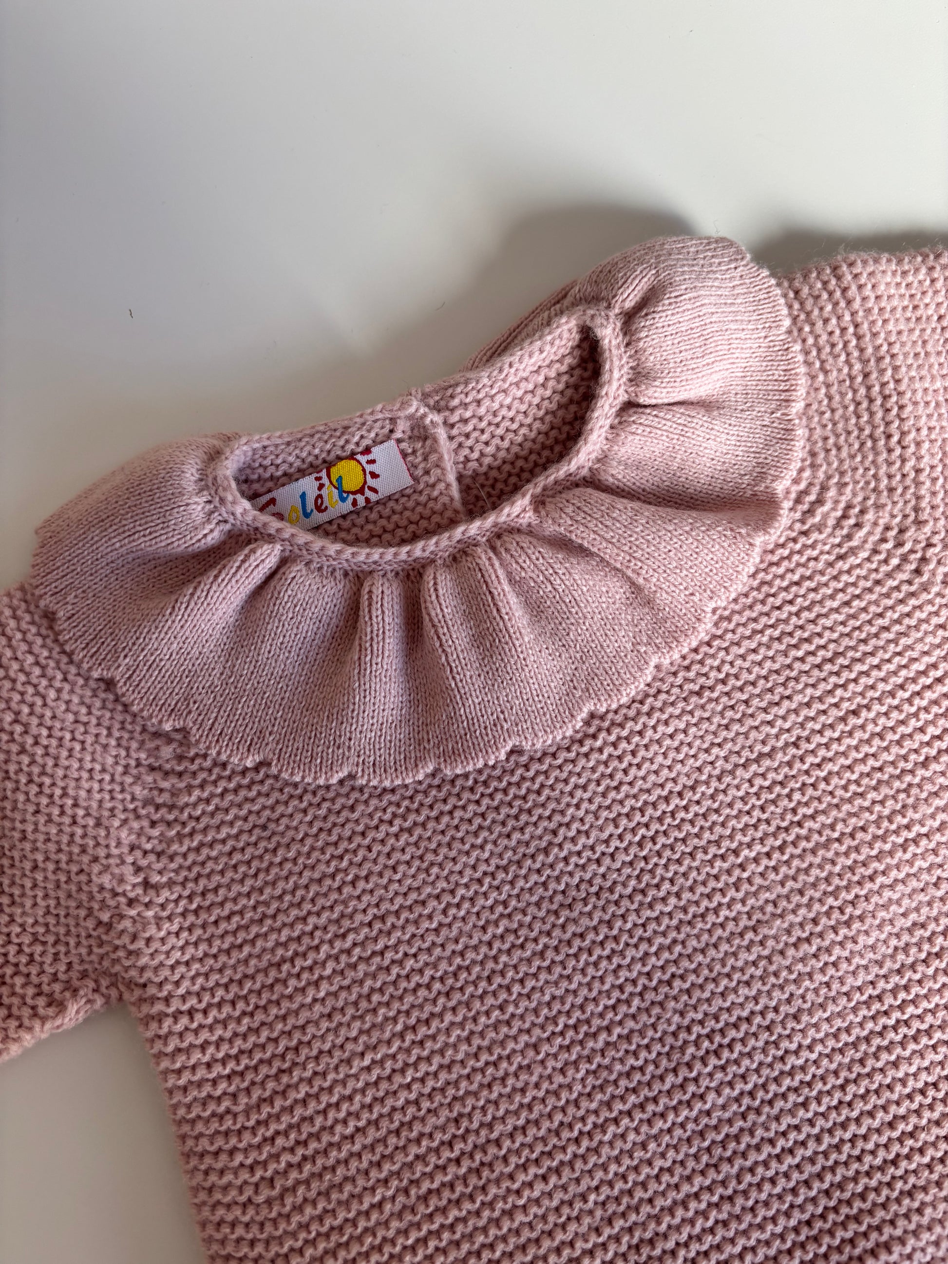 Pelele punto rosa detalle cuello