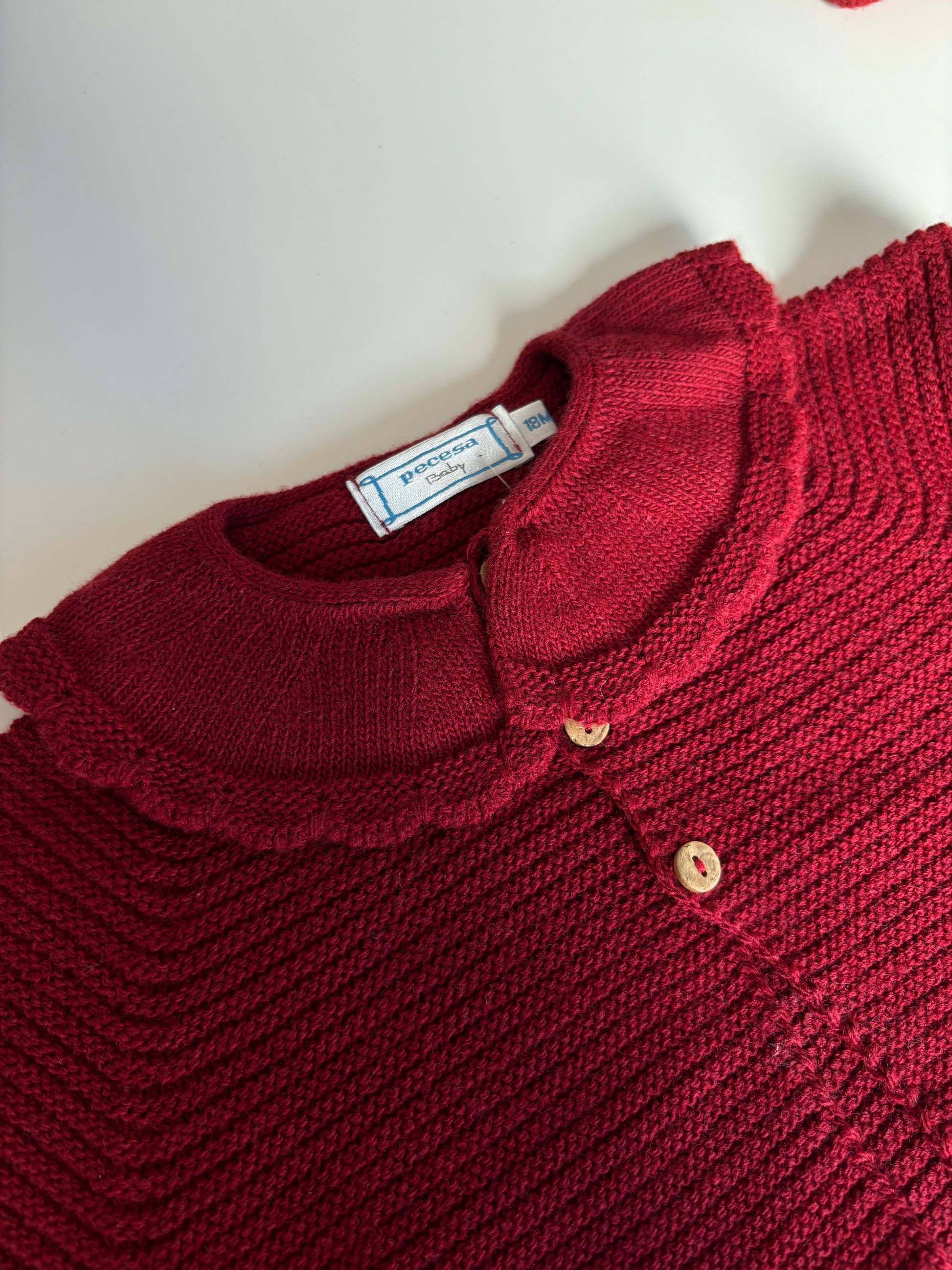 Rebeca lana Burdeos tres botones