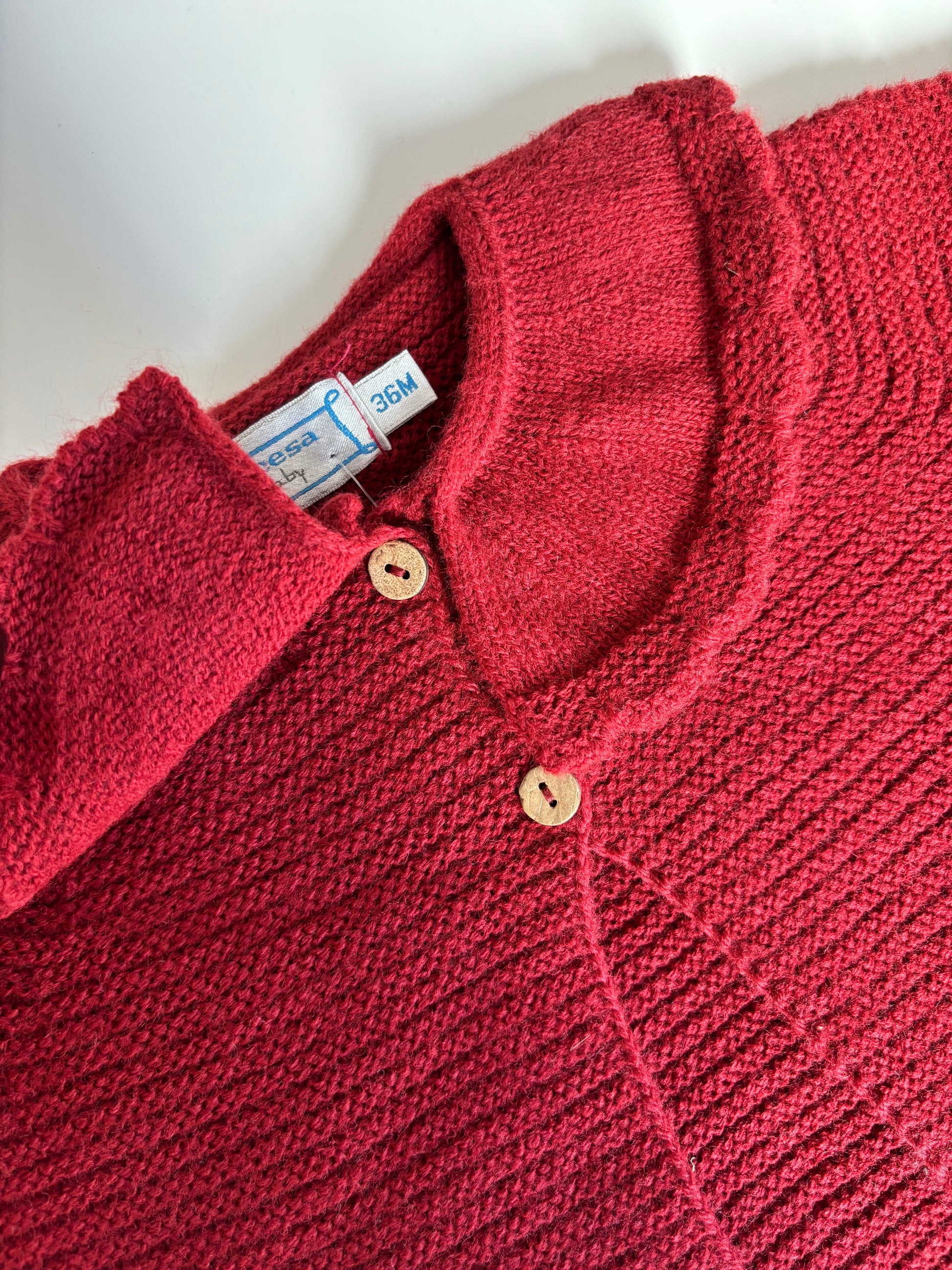 Rebeca lana Burdeos dos botones