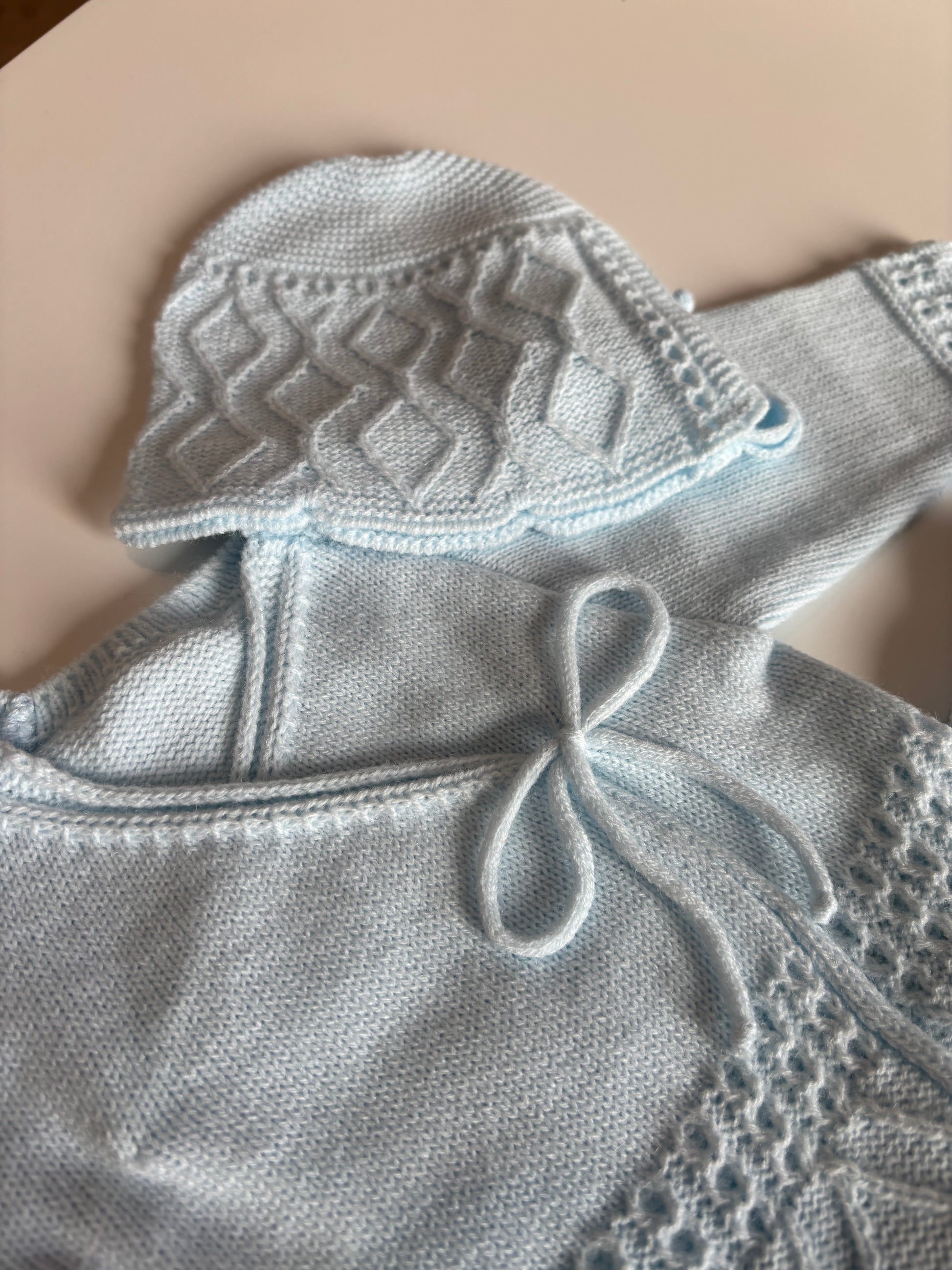 Conjunto punto azul bebé