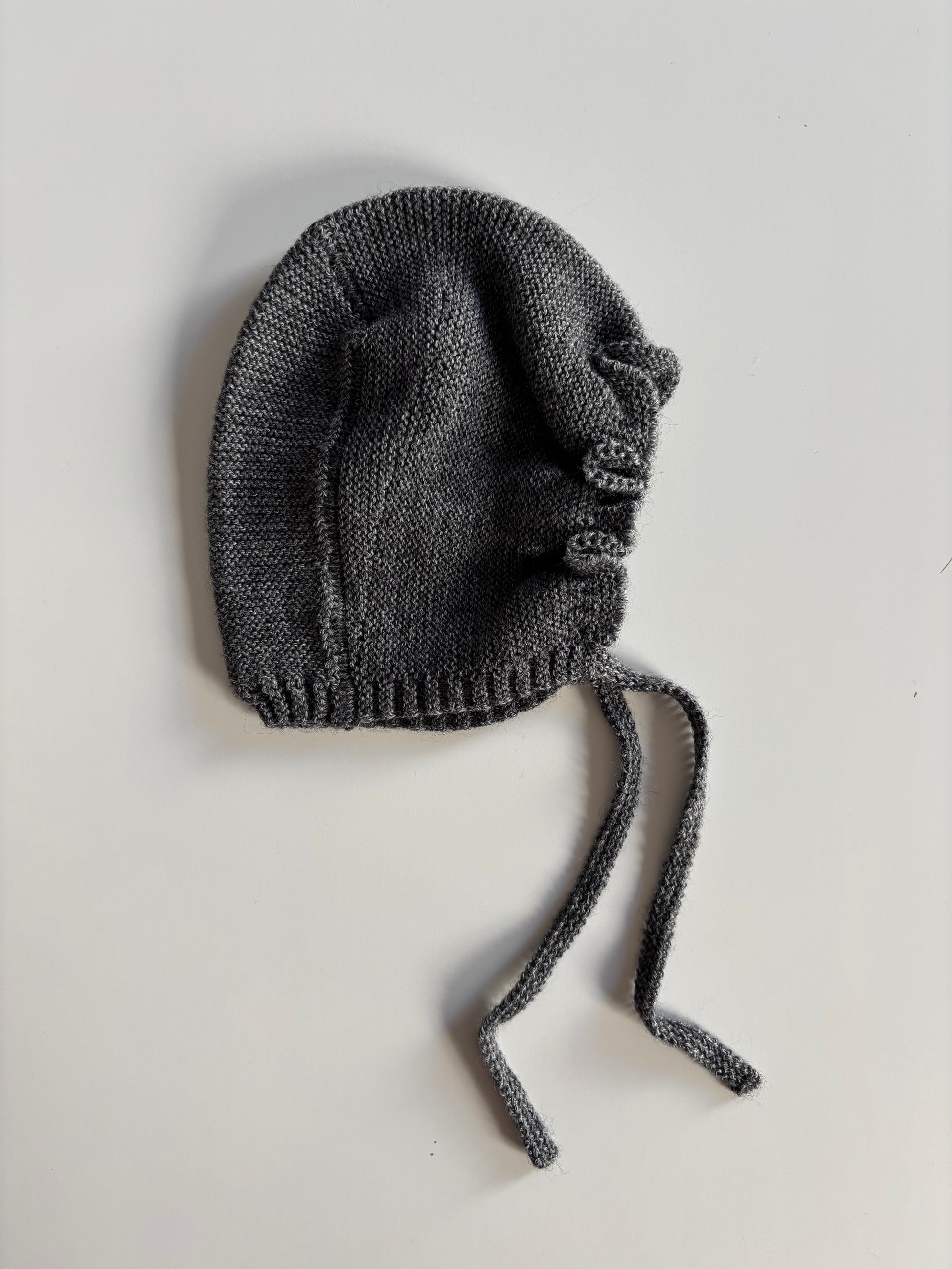 Capota lana gris oscuro