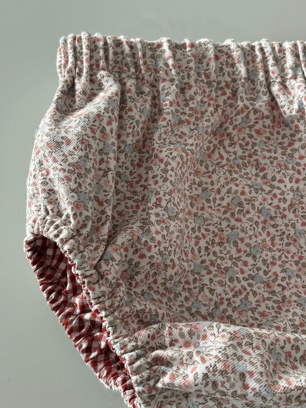 Braguita cubre pañal Floral - Reversible