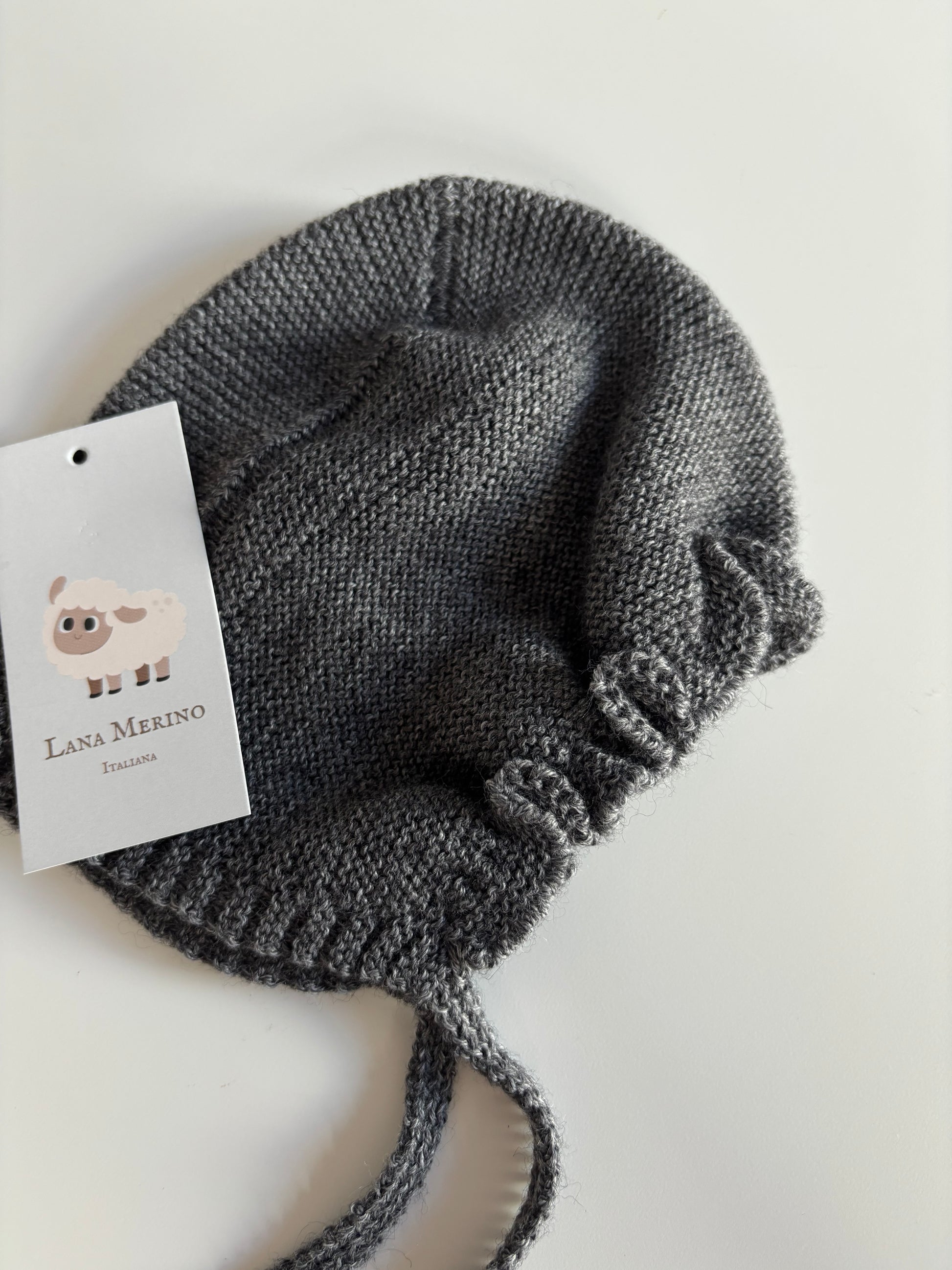 Capota lana gris oscuro